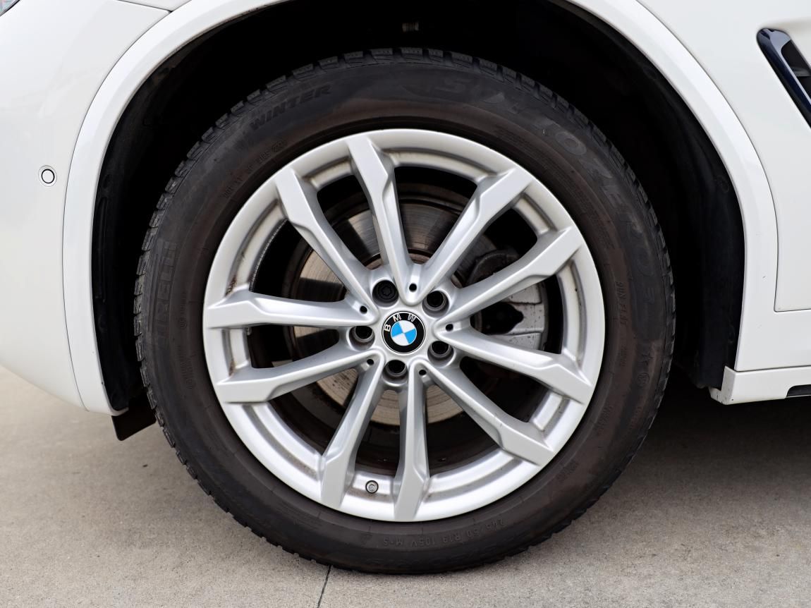 BMW X3, xDrive20d - fotka 4