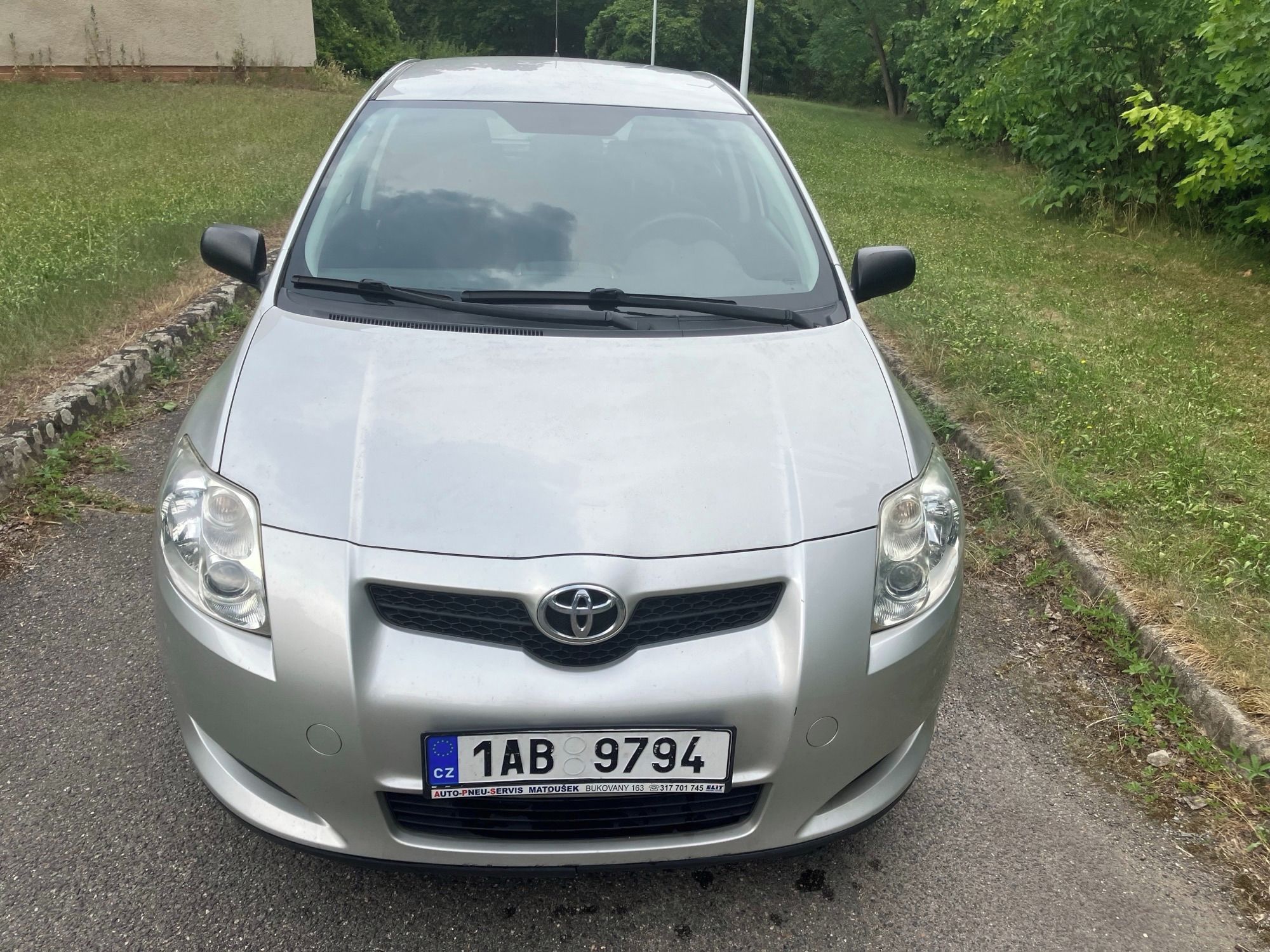 Toyota Auris, v dobrém stavu - fotka 3
