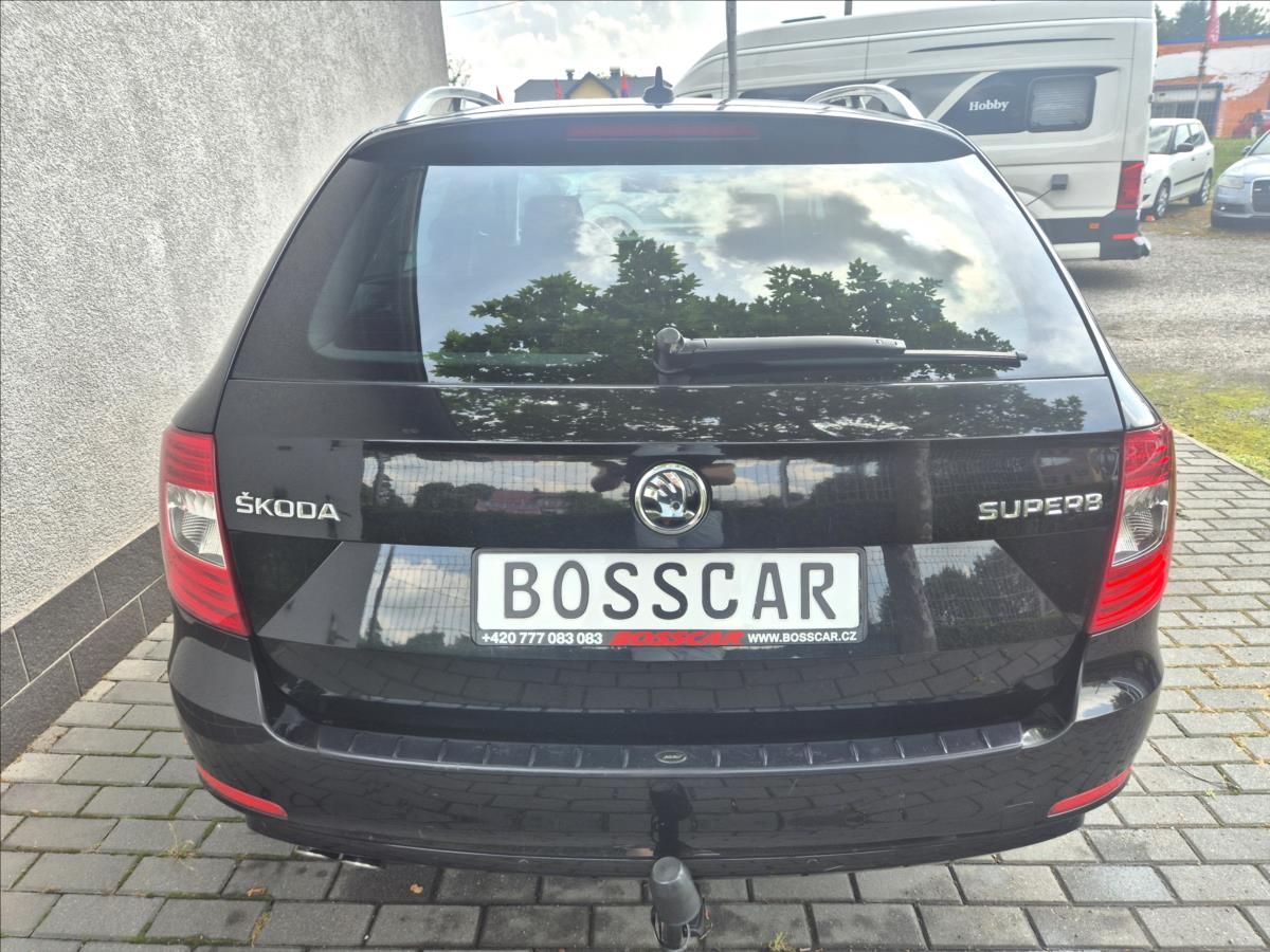Škoda Superb, 2,0 TDI 125Kw DSG 4x4 Exclusiv - fotka 5
