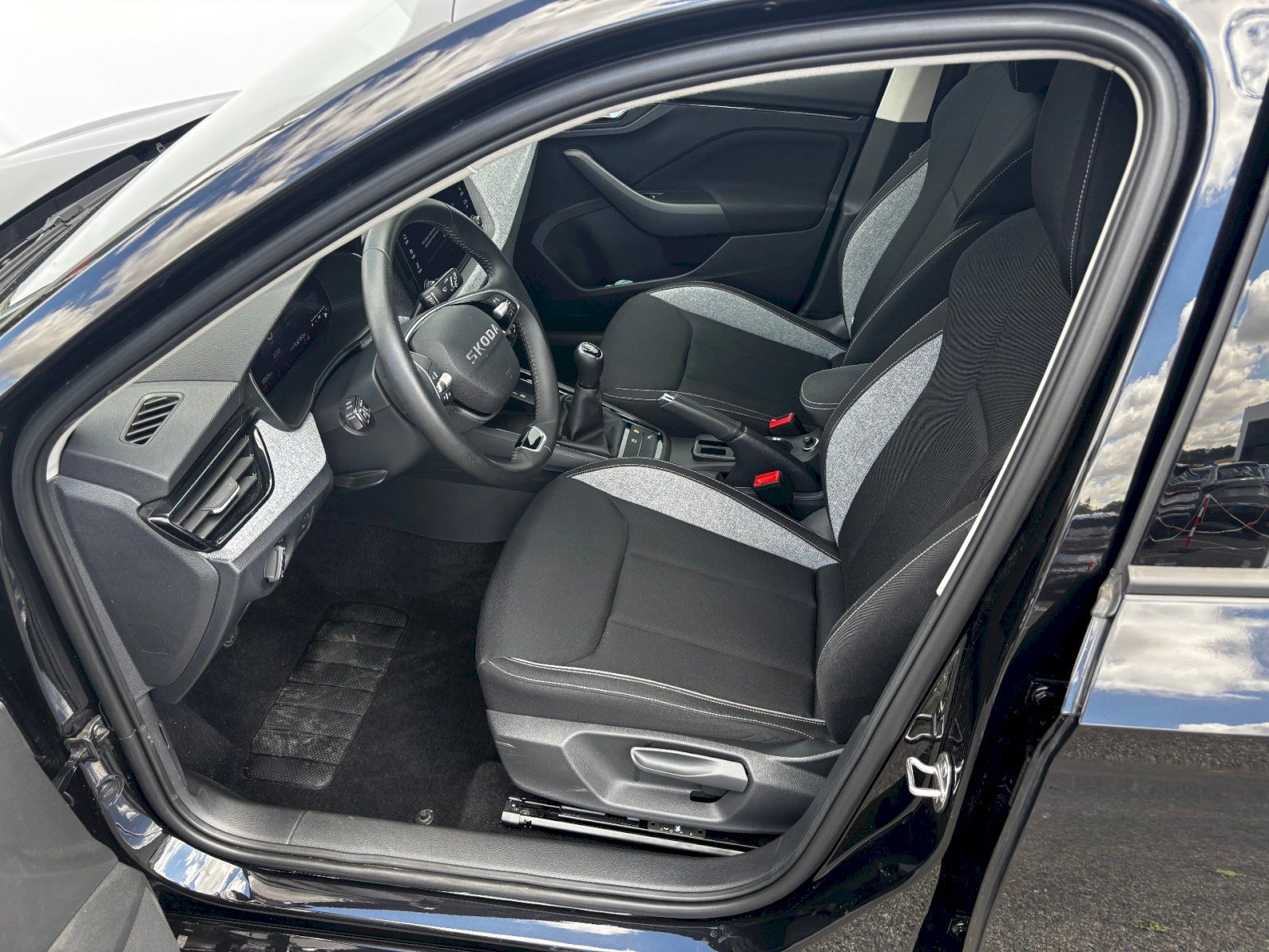 Škoda Scala, Selection 1.0 TSI / 85 kW (man - fotka 6