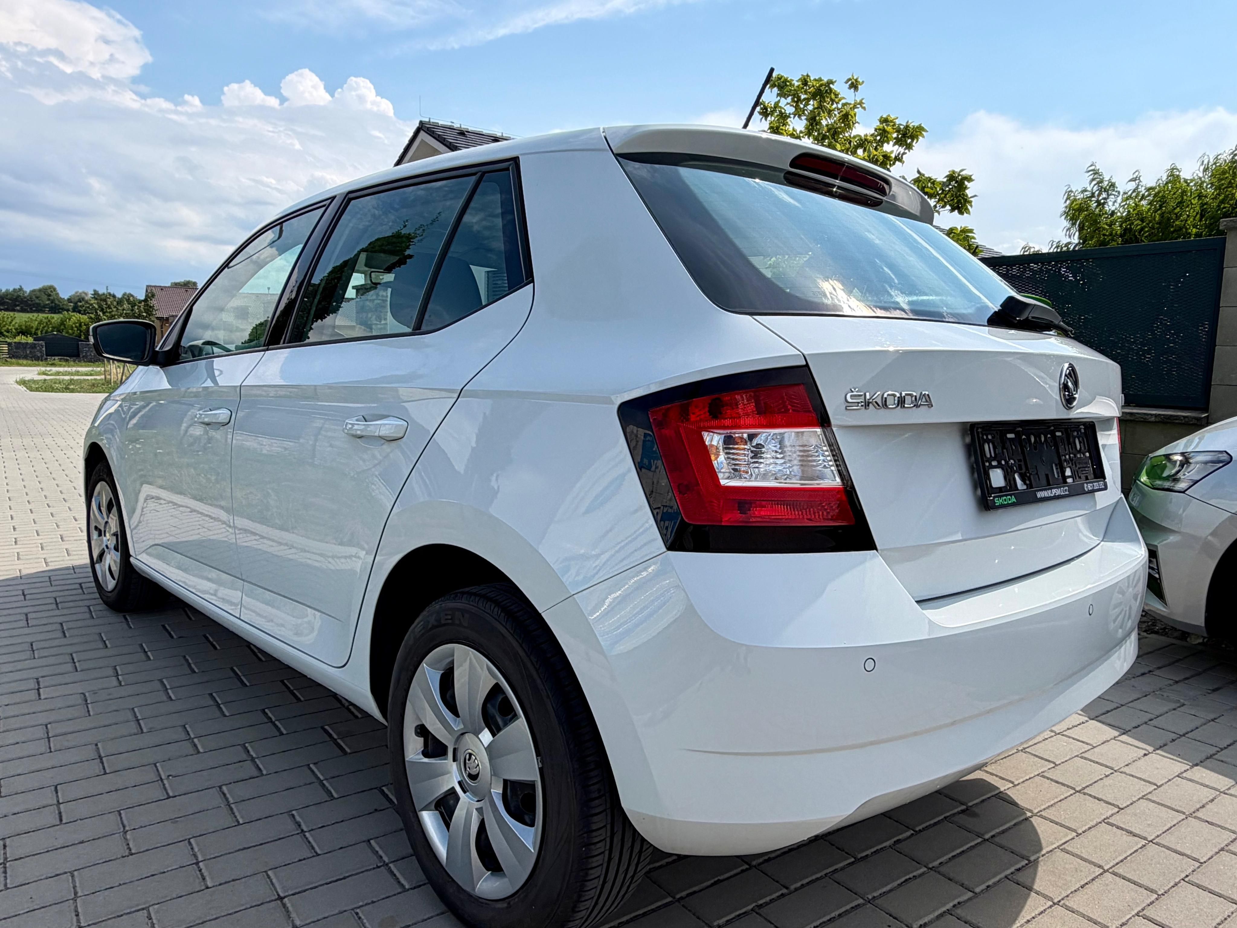 Škoda Fabia, 1.0 MPI - fotka 2