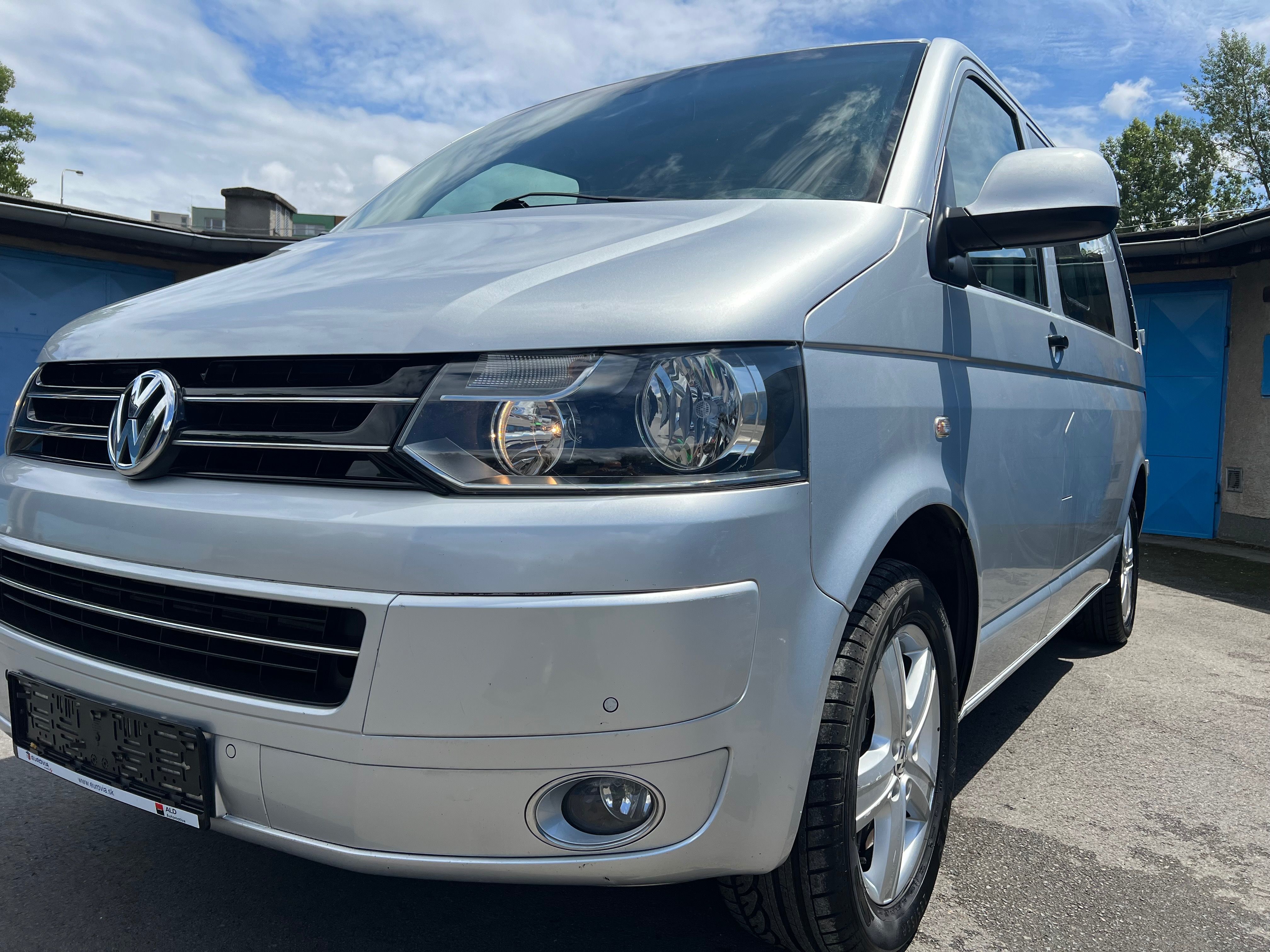 Volkswagen Transporter, 2.0TDi DSG 4x4 tazne. Klima - fotka 2