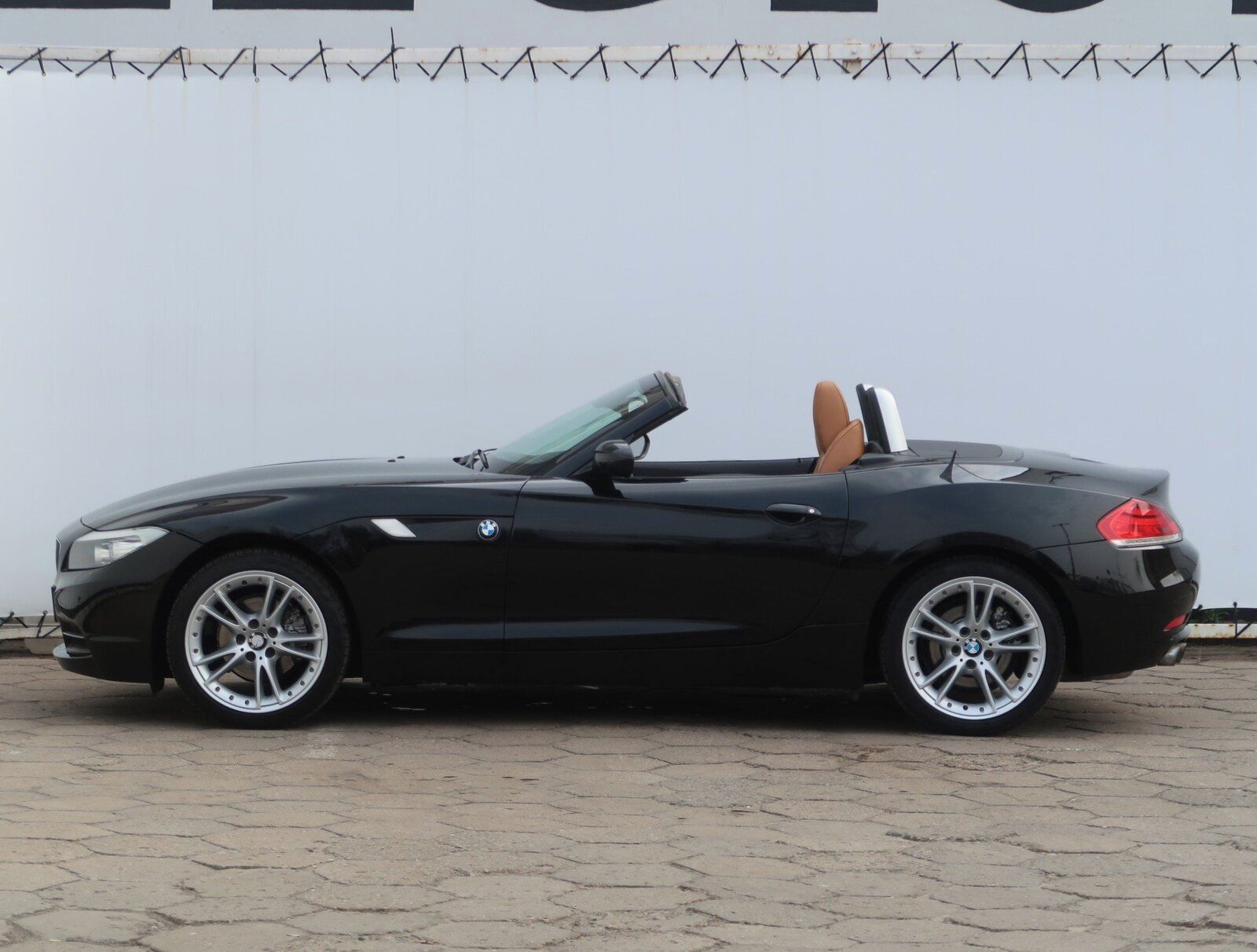 BMW Z4, sDrive20i, Kůže, Bi-Xenony - fotka 3
