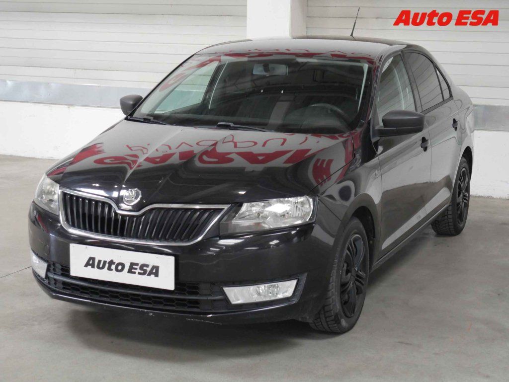 Škoda Rapid, 1.2i,ČR - fotka 3