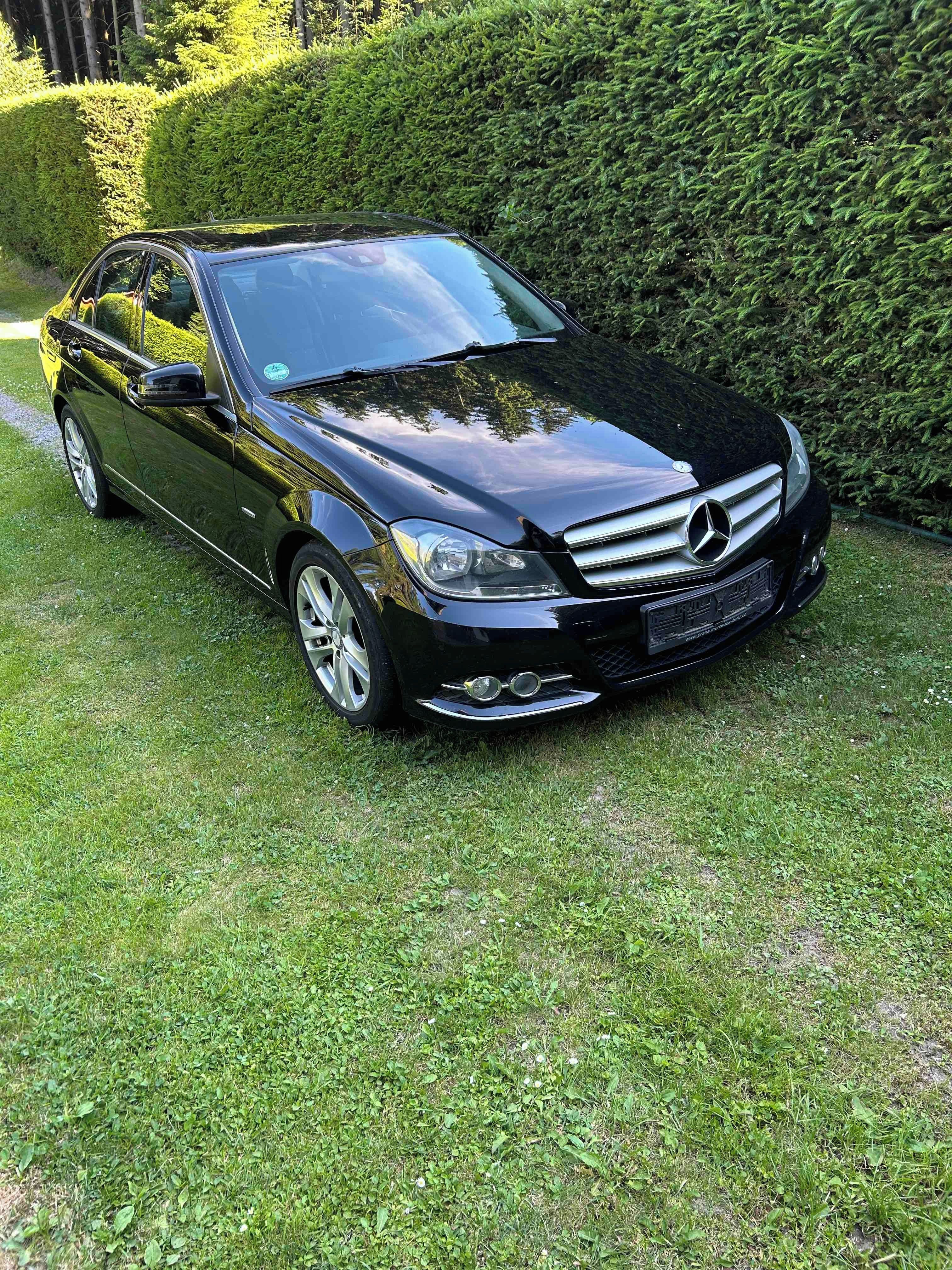 Mercedes-Benz Třídy C, Mercedes-Benz Třídy C - fotka 4