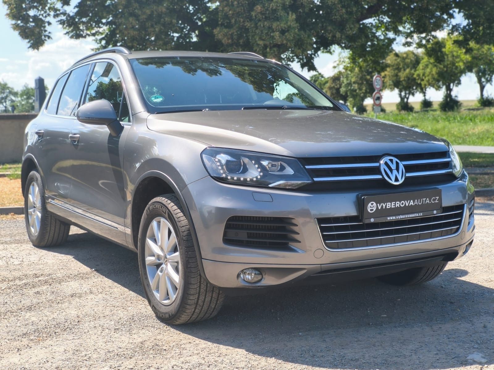 Volkswagen Touareg, 3.0 TDI 180kW/ 4x4/ ACC/ Tažné