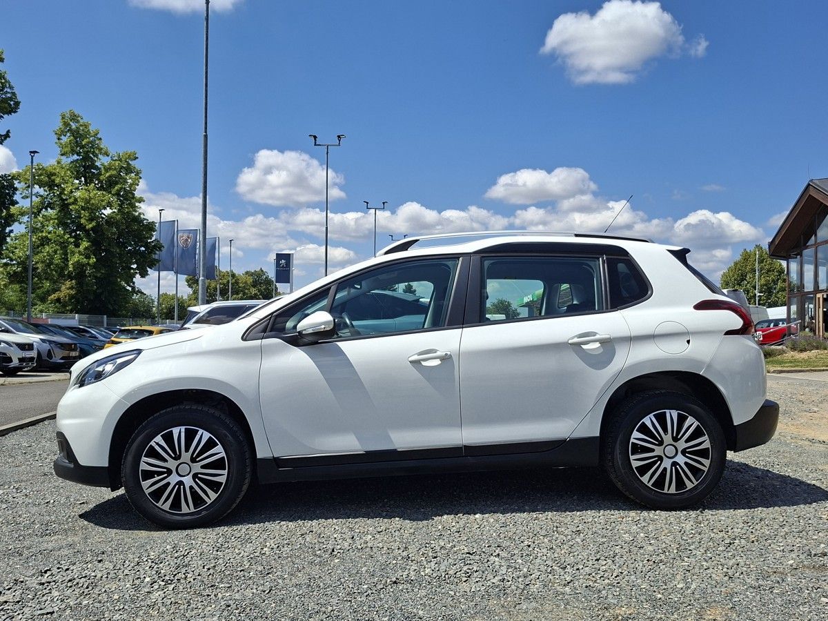 Peugeot 2008, 1,2 PT 130k M6 2.MAJ - fotka 4