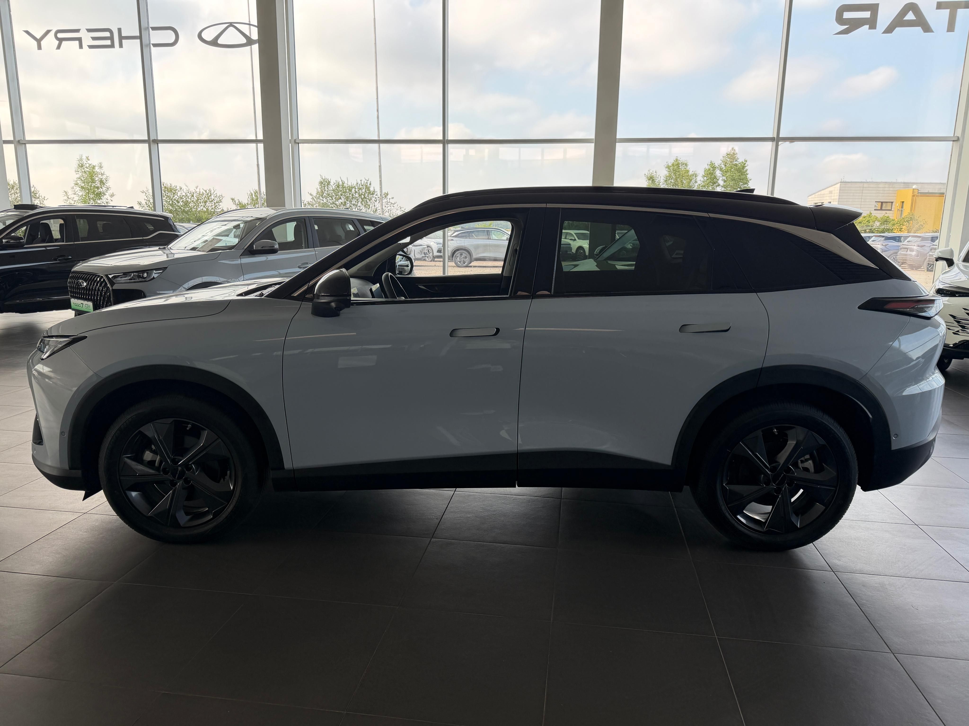 BAIC X55, ALL IN 130KW PANORAMA DCT - fotka 4