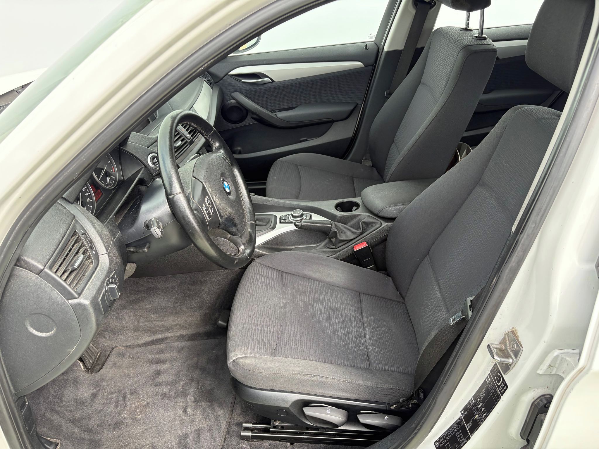 BMW X1, 18i, 110kW, sDrive, Automat - fotka 6