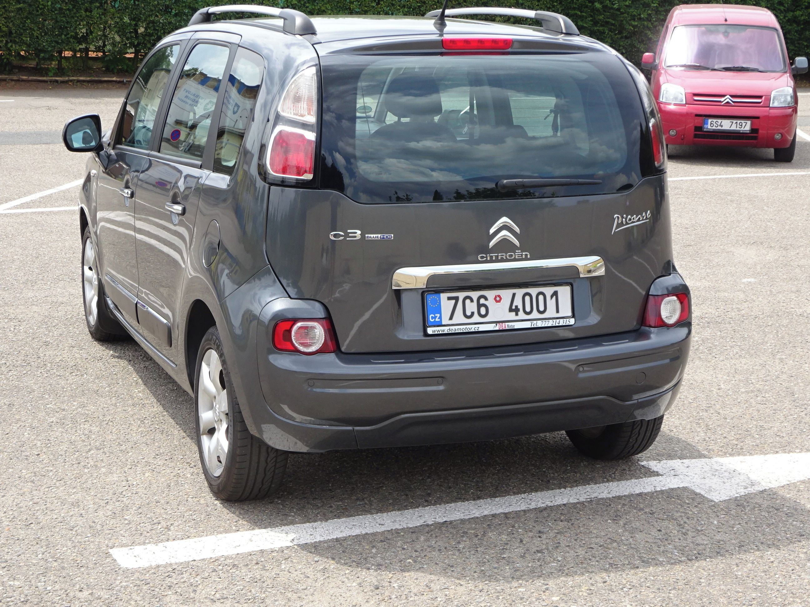 Citroën C3 Picasso, 1.6 HDI (73 KW) 1.MAJITEL - fotka 4