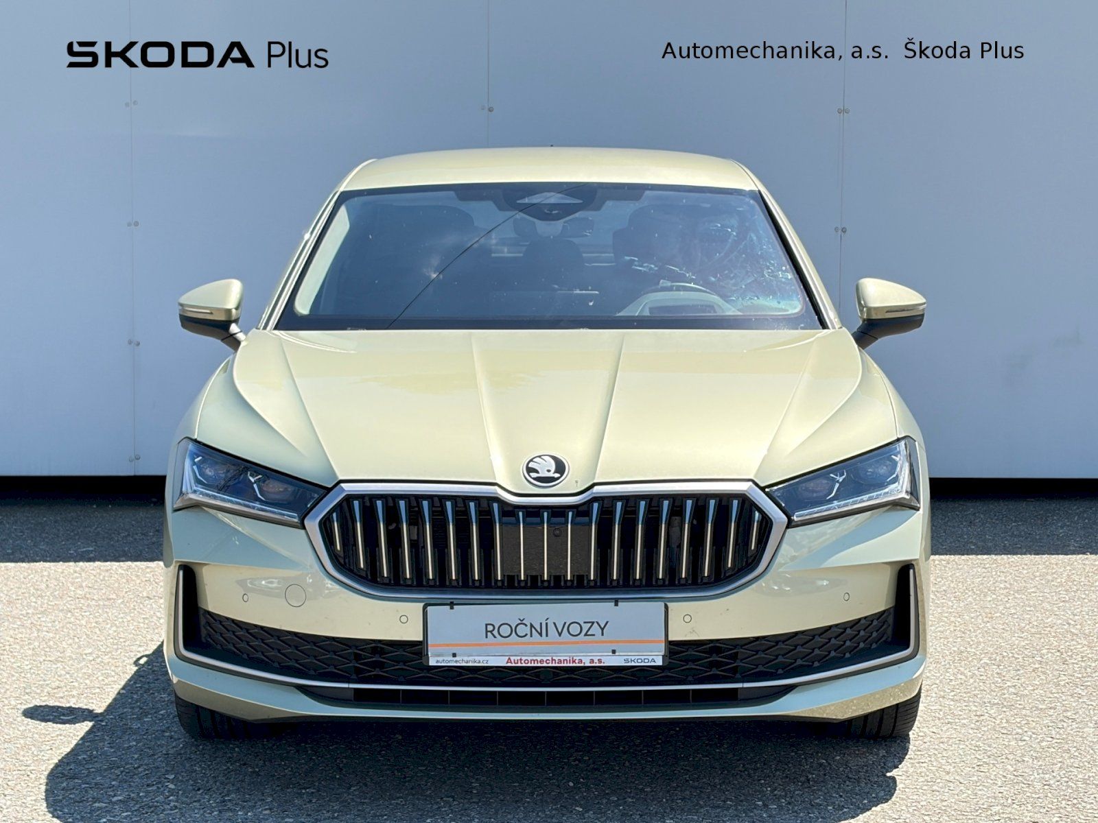 Škoda Superb, DSG 2.0 TDI / 110kW / L&K - fotka 4