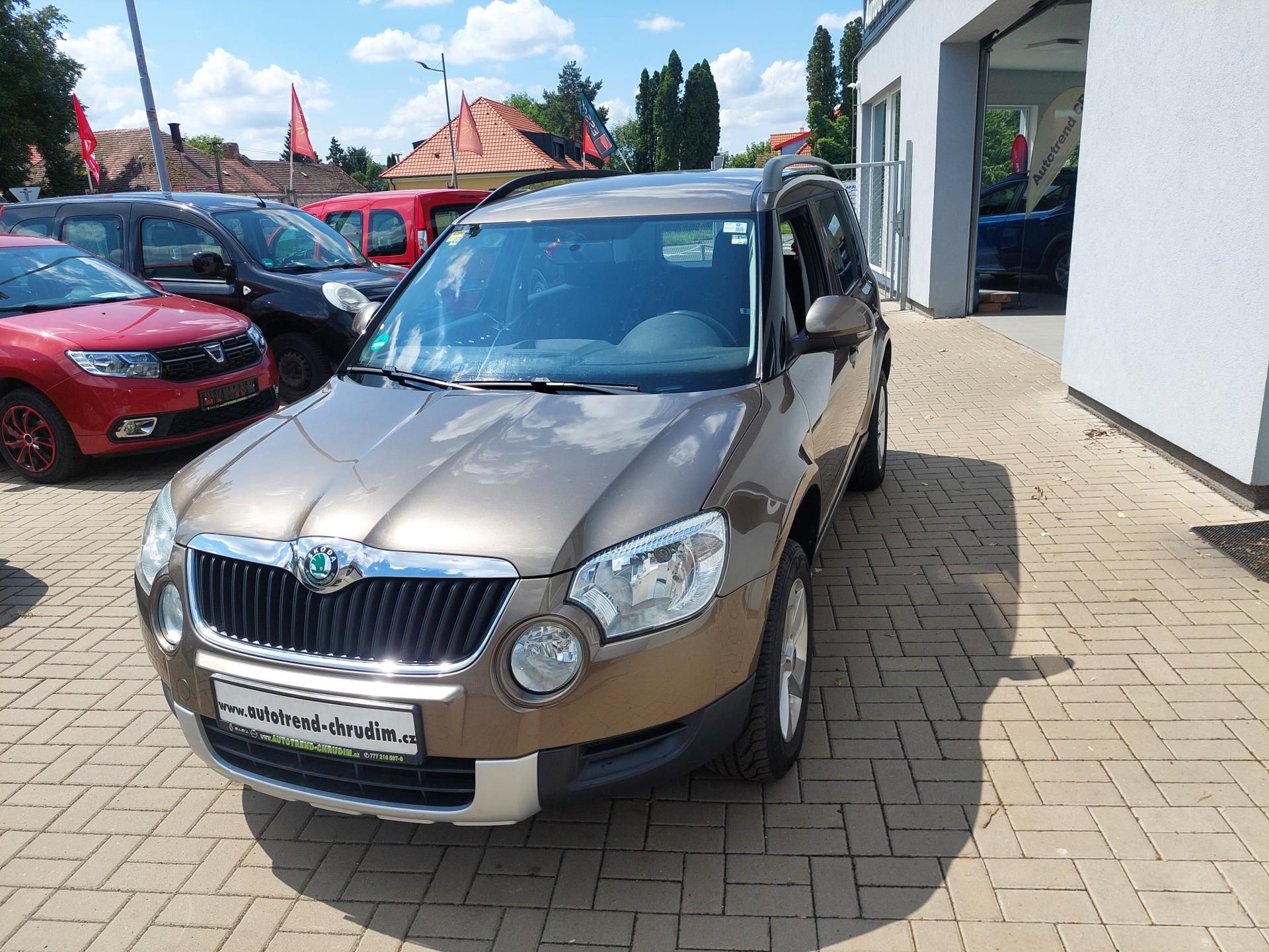Škoda Yeti, 2.0TDi Active 4x4 - fotka 2