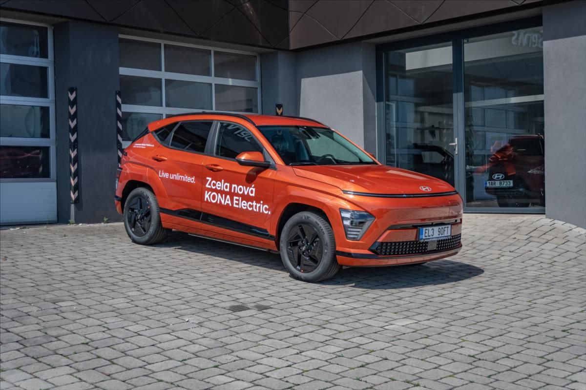 Hyundai Kona, EV 64,8 CZECH EDITION BLACK