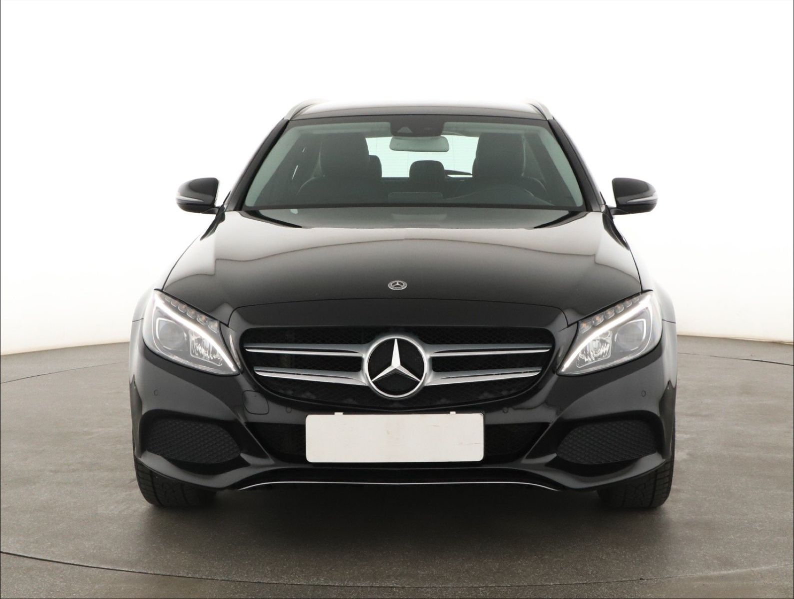 Mercedes-Benz Třídy C, 200 4MATIC, 4X4, Automat - fotka 2