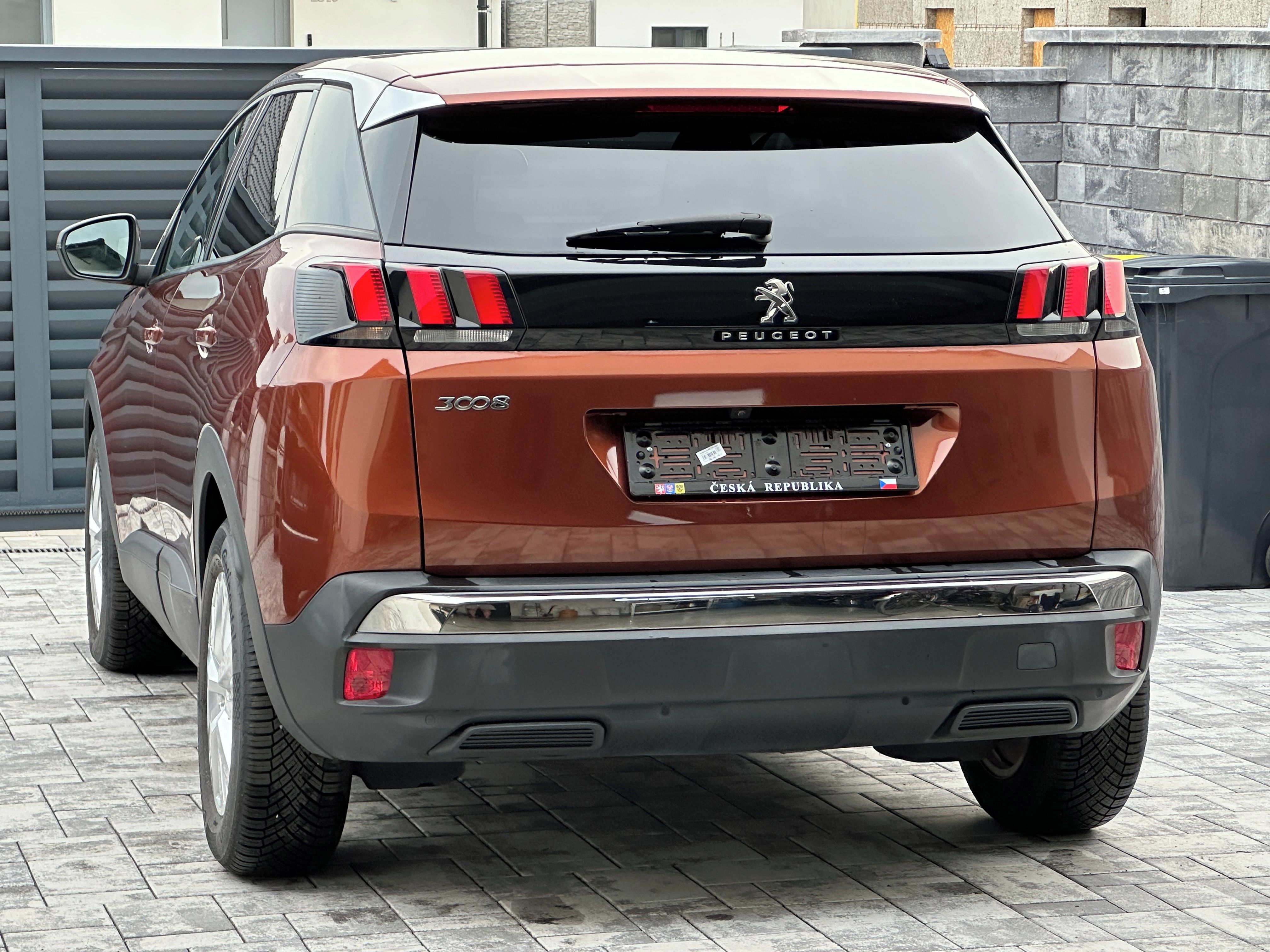 Peugeot 3008, 1,2 PT AUTOMAT, KAMERA, NAVI - fotka 6