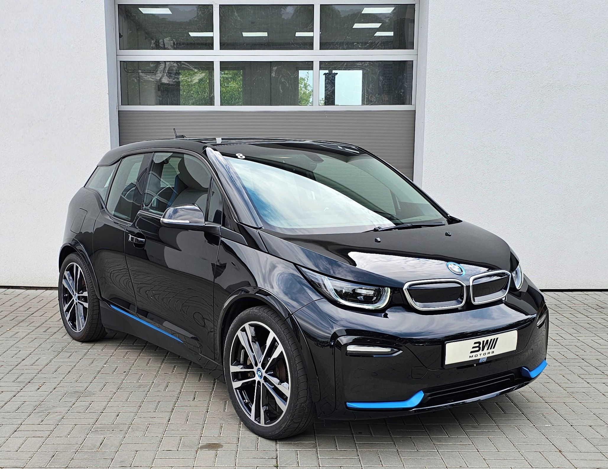 BMW i3, i3S 120Ah, SoH 99% - fotka 3