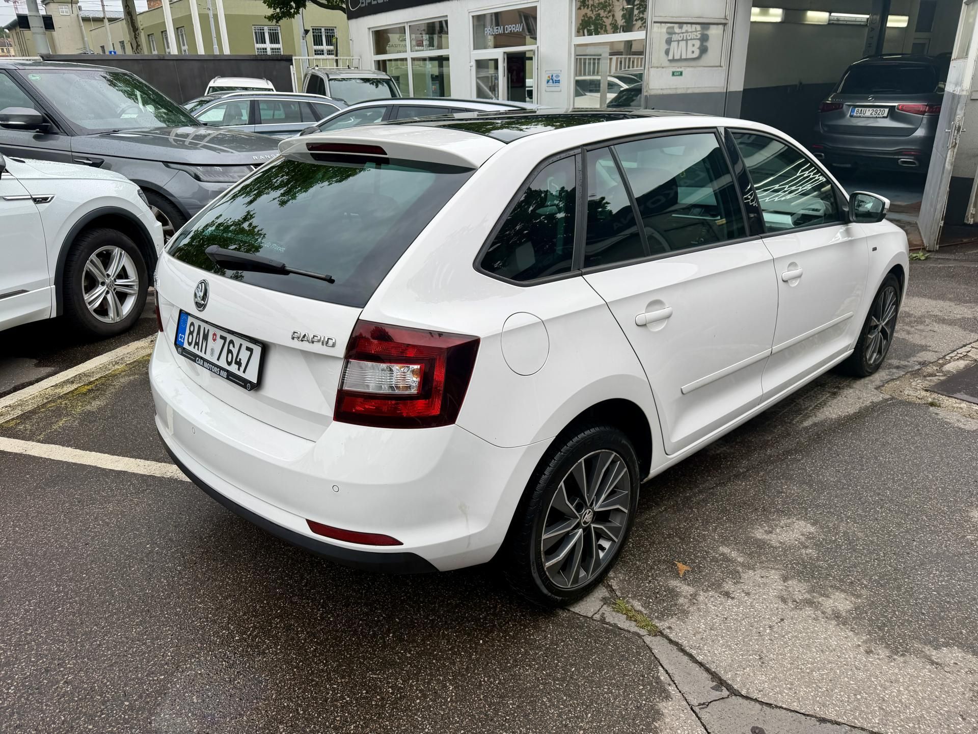 Škoda Rapid, 1.4Tdi AUT - fotka 5