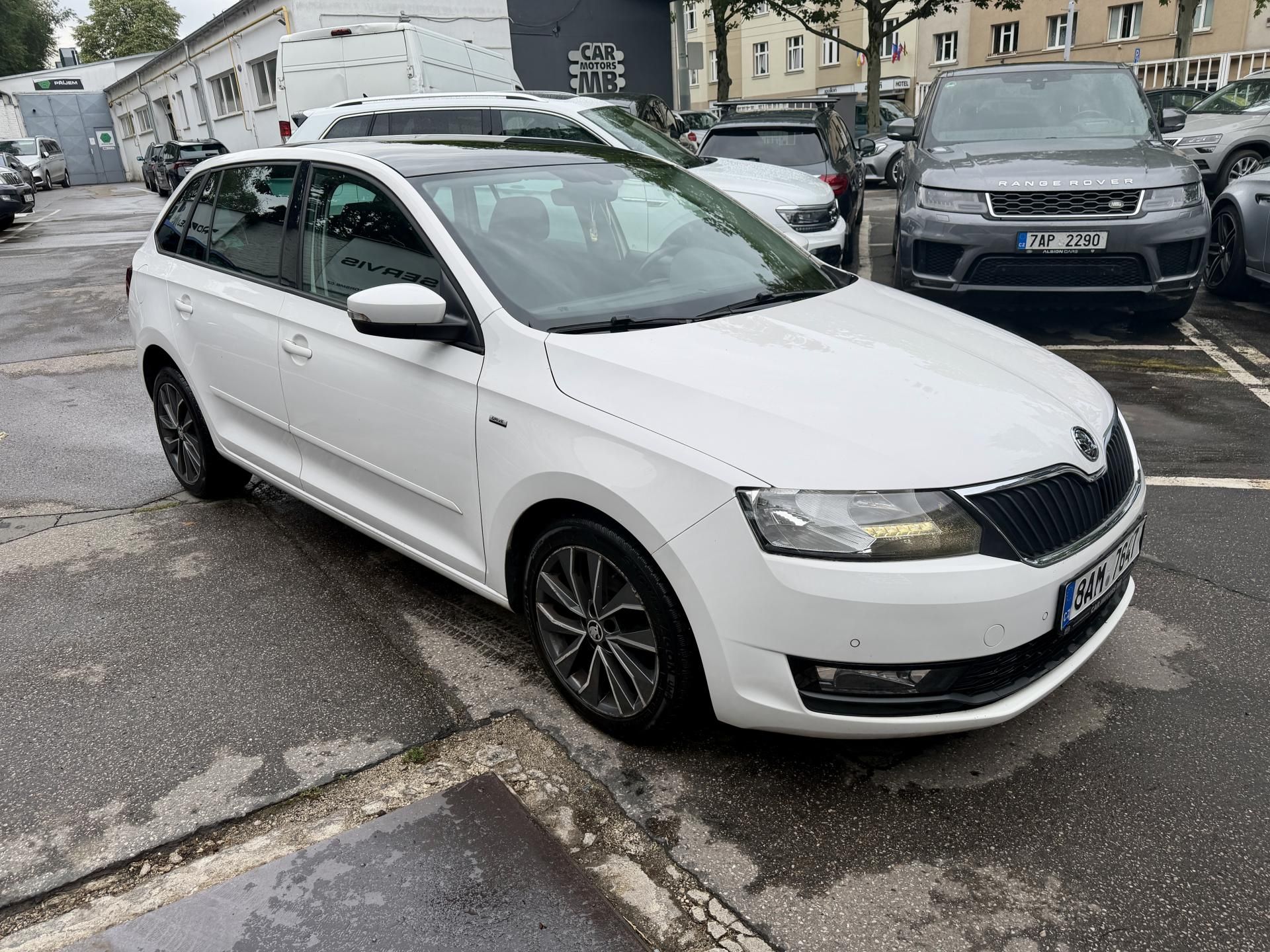 Škoda Rapid, 1.4Tdi AUT - fotka 3