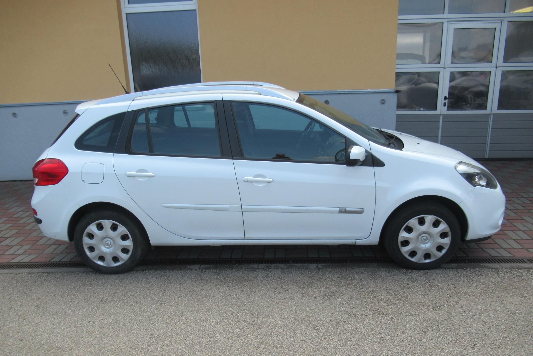 Renault Clio, 1.2i KLIMA TAŽNÉ - fotka 3