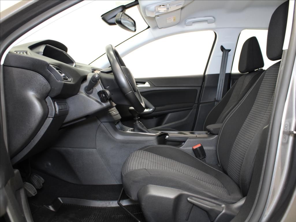 Peugeot 308, 1,2 PT 81kW 1.maj.ČR 59tkm! - fotka 6