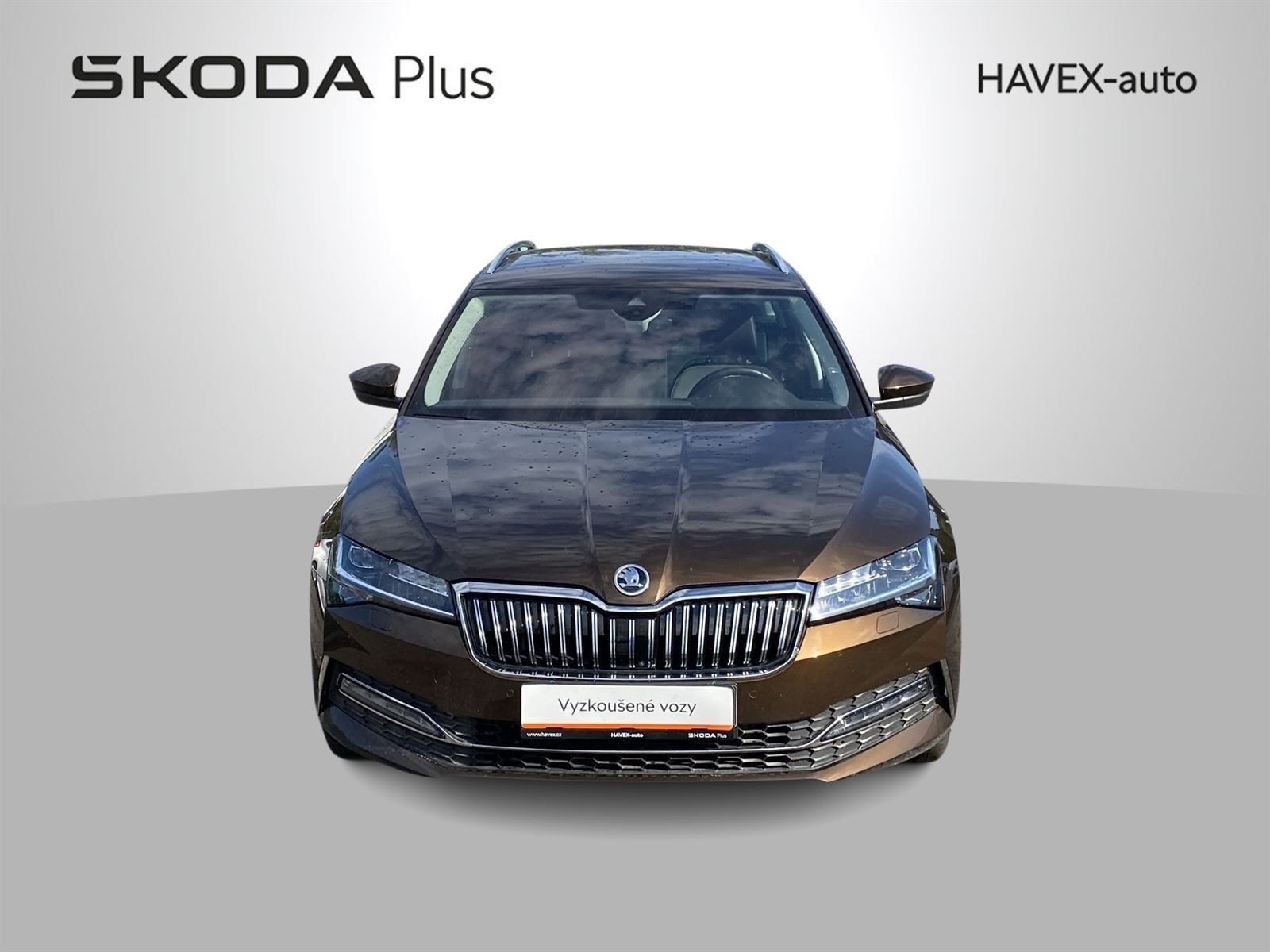 Škoda Superb, Combi 2.0 TDI 4x4 DSG L&K - fotka 4