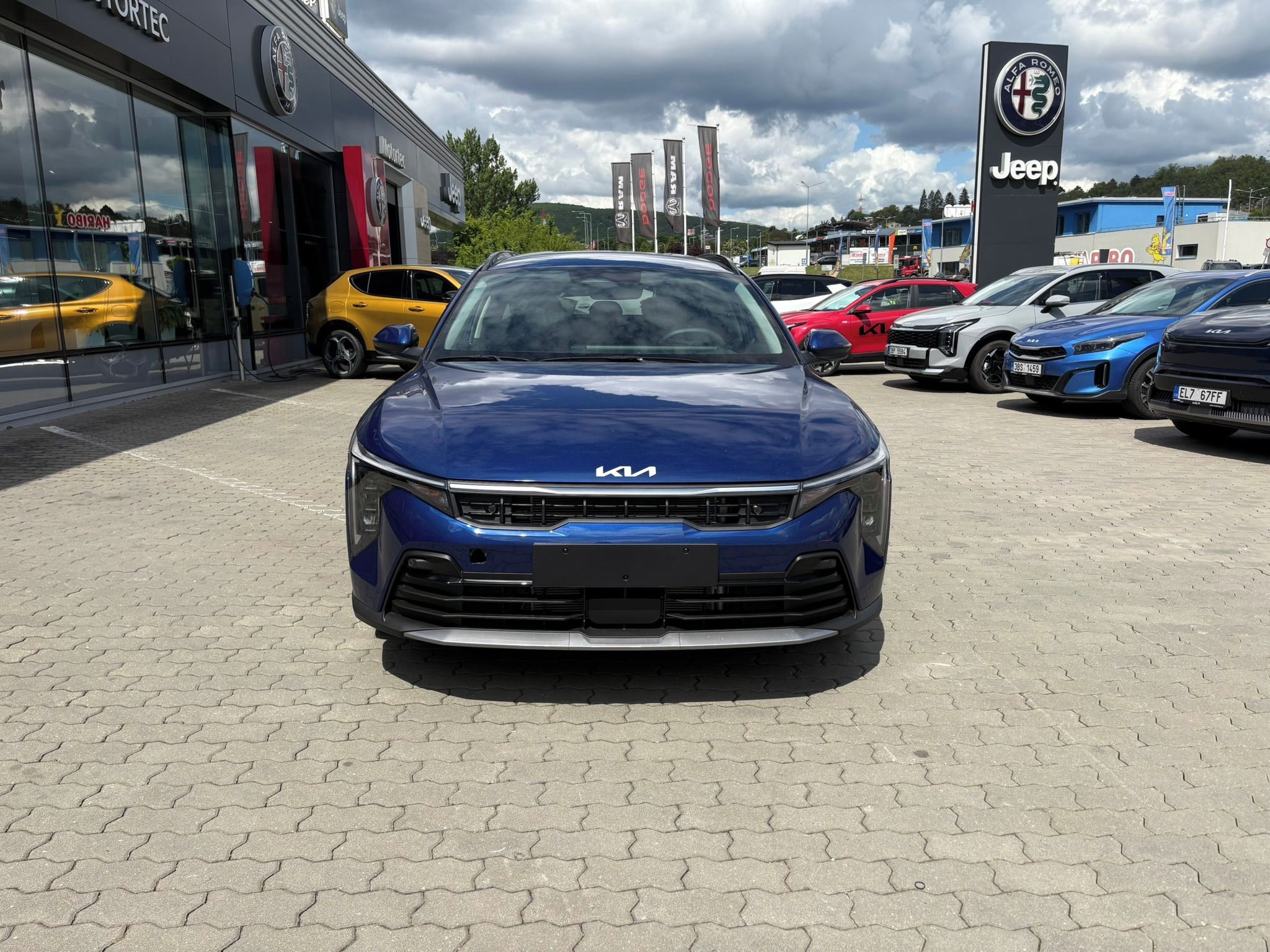Kia K4, SW 1,6 T-GDi GPF 7DCT EXCLUSIV - fotka 2