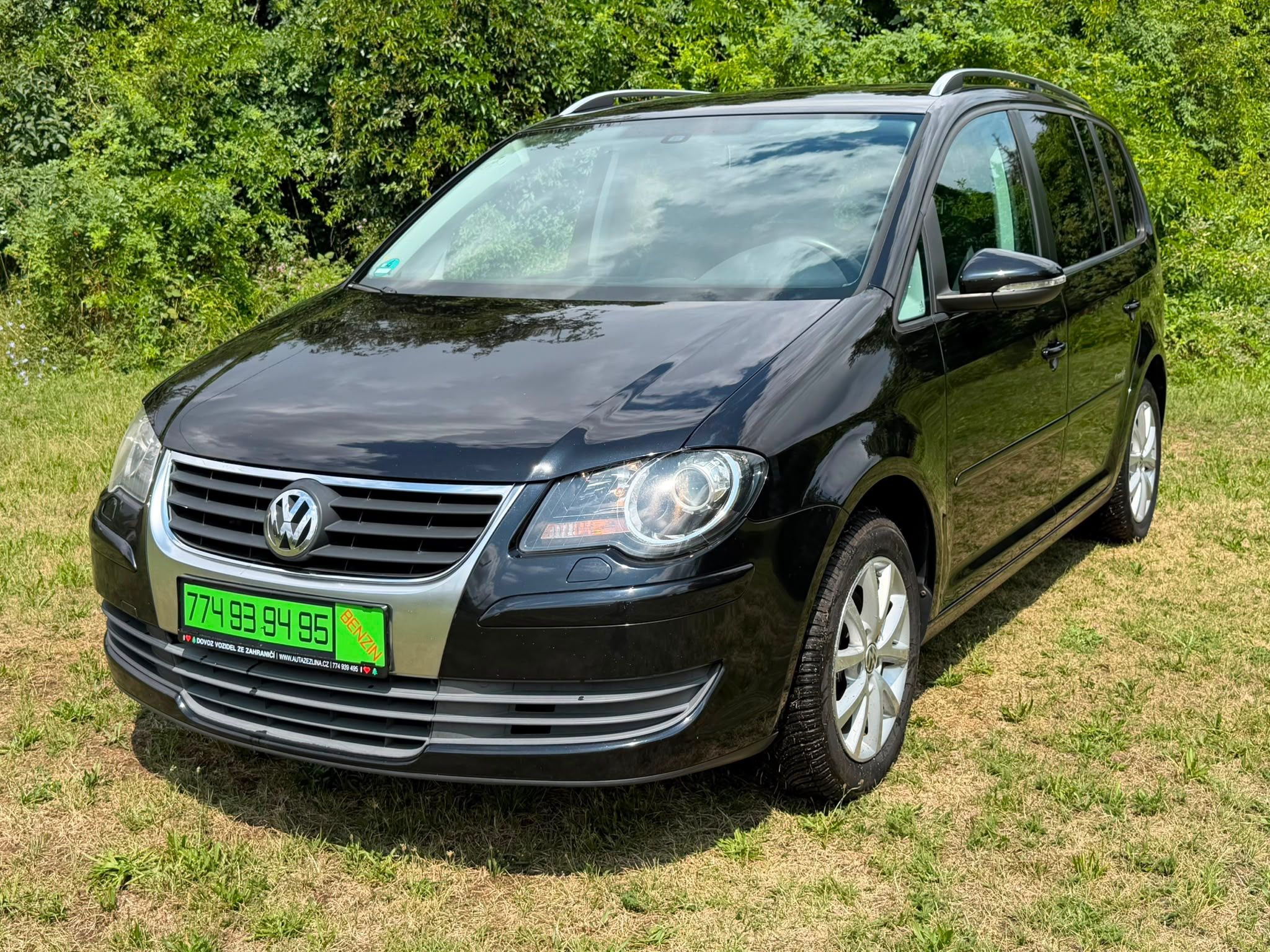 Volkswagen Touran, 1,6 MPI FREESTYLE - TOP KM!