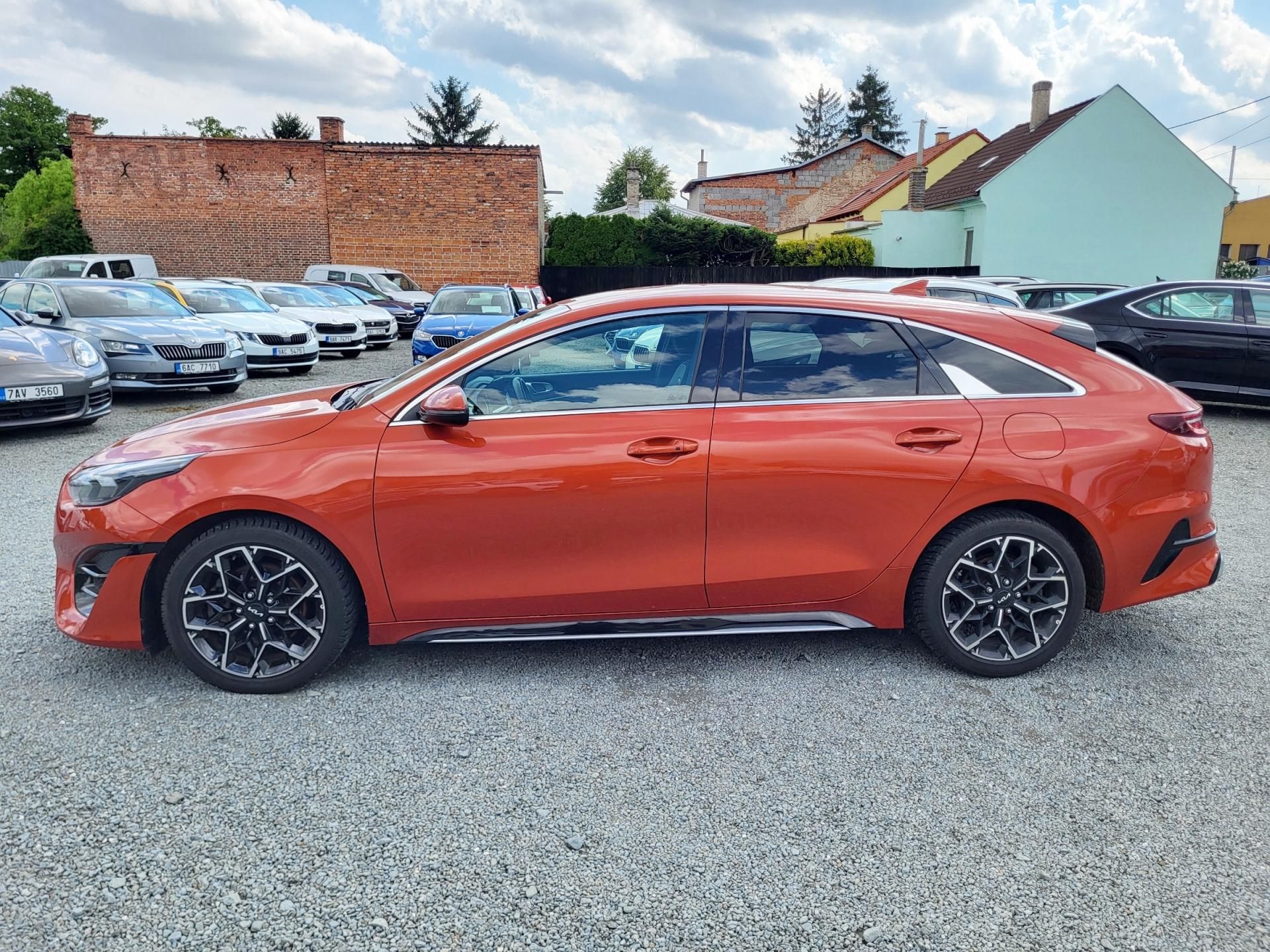 Kia ProCeed, 1.5 T-GDI 118kW GT LINE *ČR - fotka 2