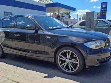 BMW 130i