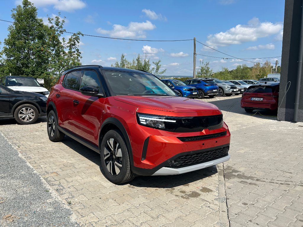 Opel Frontera, GS 1,2 Turbo 107kW AT Mild-hyb - fotka 5