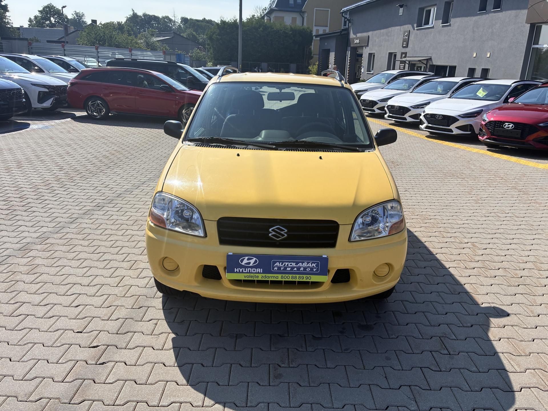 Suzuki Ignis, 1.3i 16V 61kW - fotka 2
