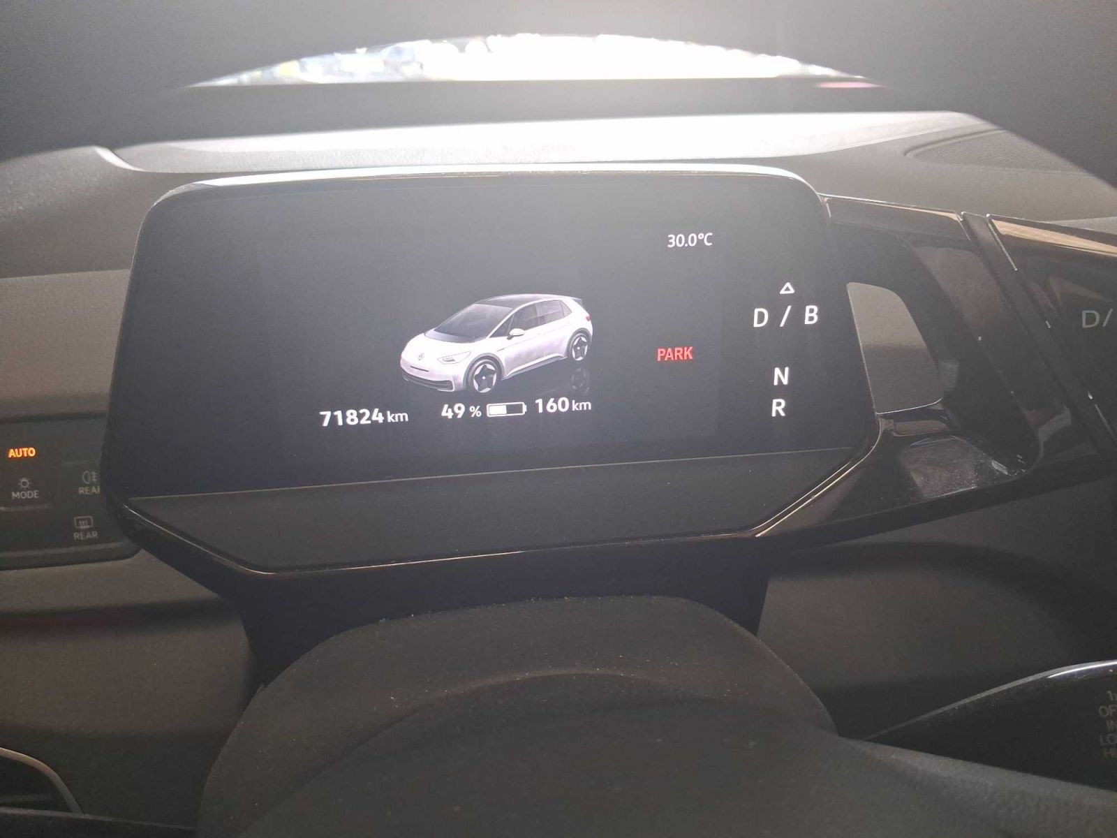 Volkswagen ID.3, Pro Perf. (62 kWh), SoH 94% - fotka 3