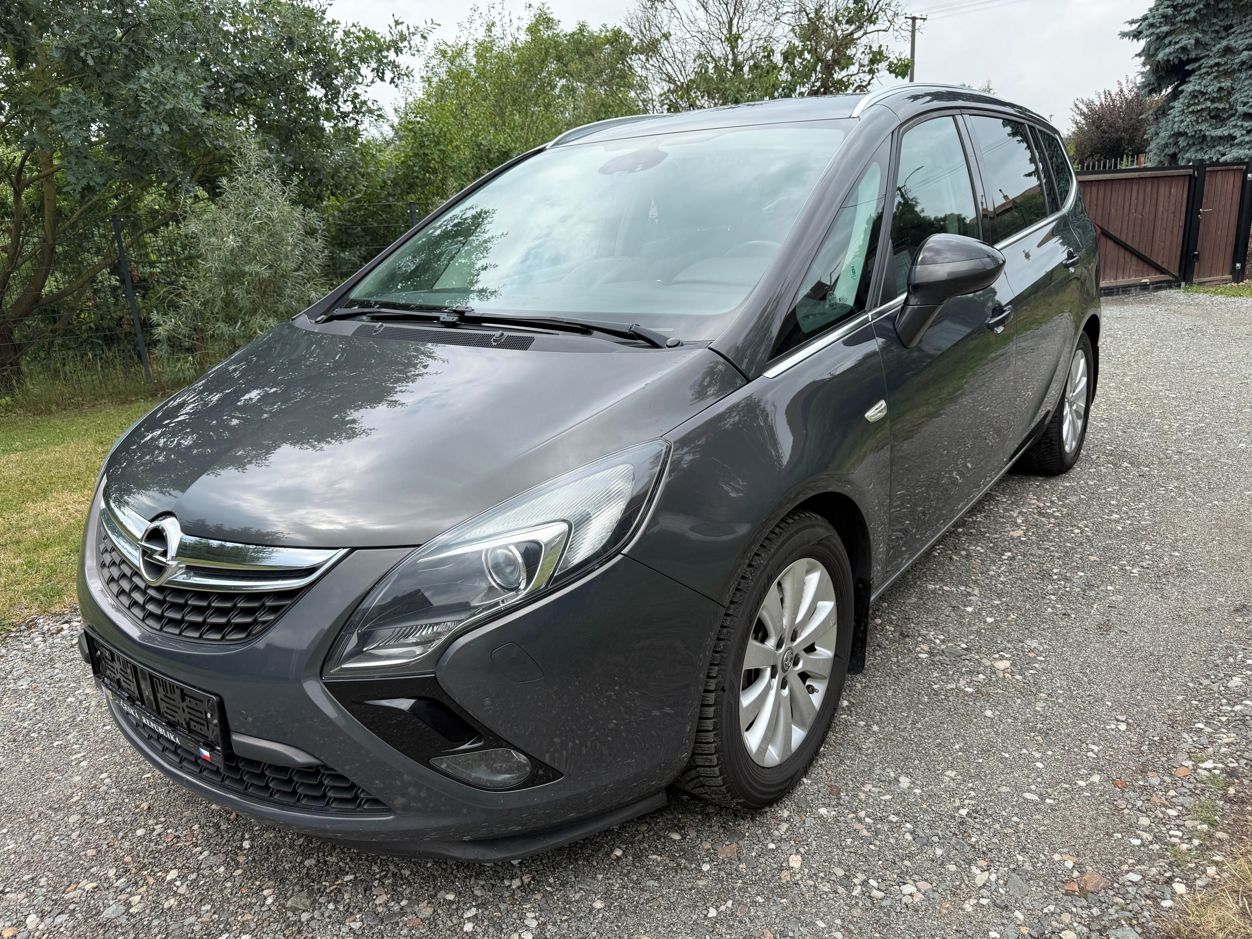 Opel Zafira, 2.0CDTi, 125Kw,7míst,Tažné