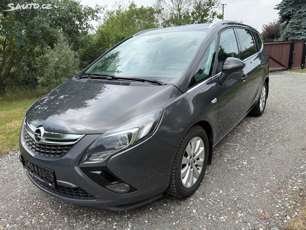 Opel Zafira, 2.0CDTi, 125Kw,7míst,Tažné