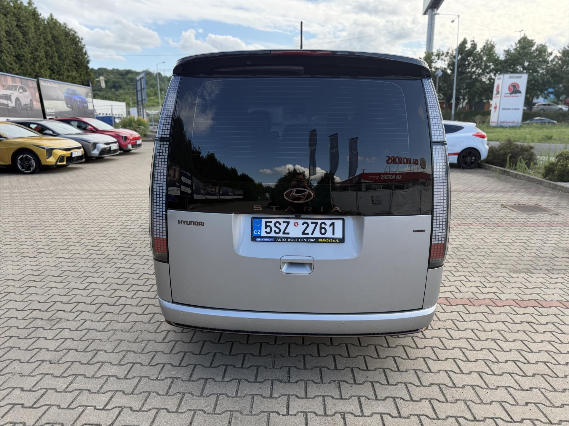 Hyundai Staria, 2,2 CRDi 7míst. Z.ALU, TOP - fotka 6