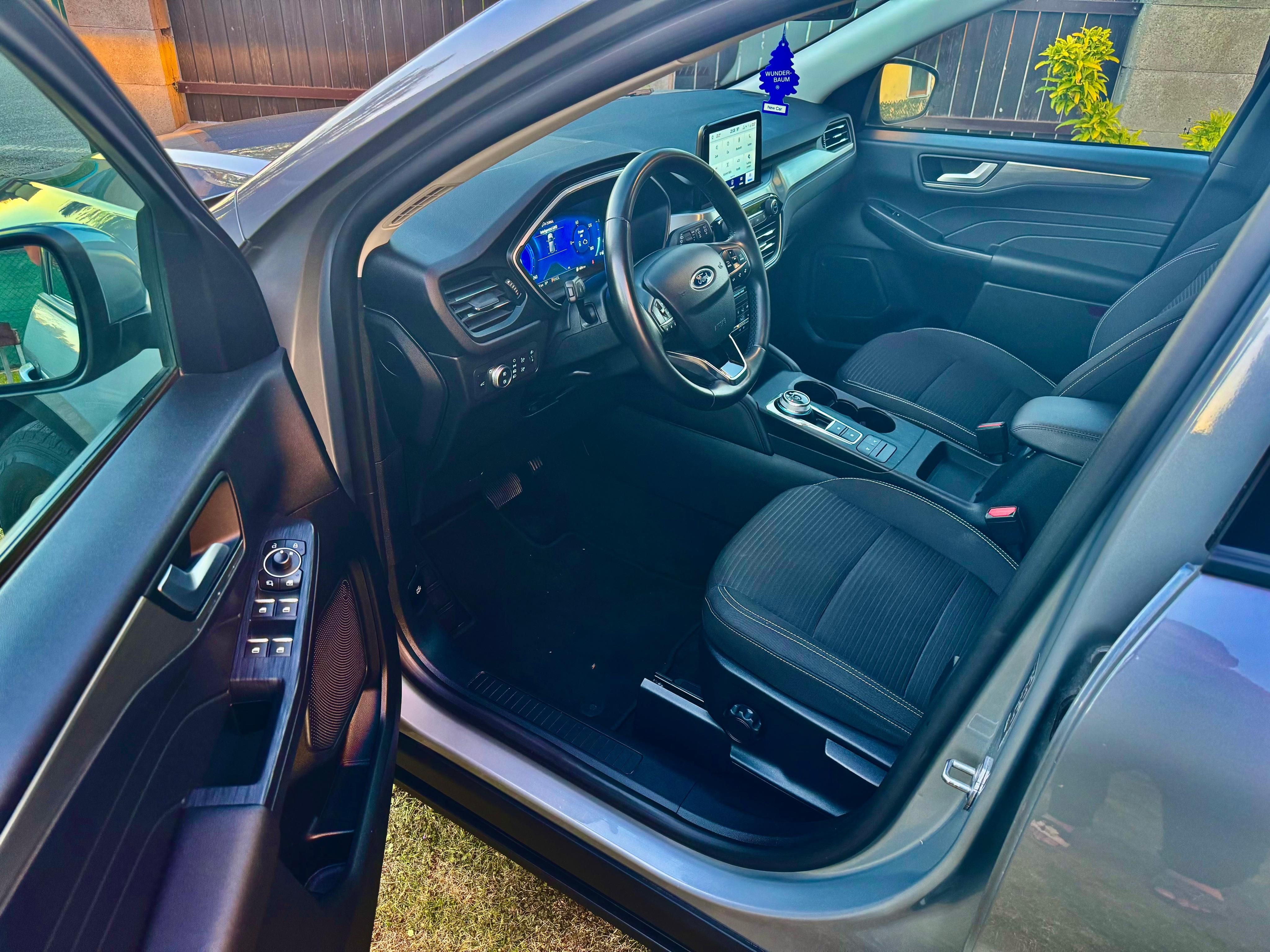 Ford Kuga, 2.5 Benzin (FULL Hybrid) - fotka 6