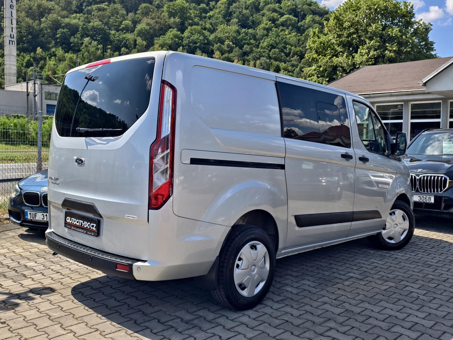 Ford Transit Custom, 2.0EcoBlue 96kW A/T ACC ČR DPH - fotka 4