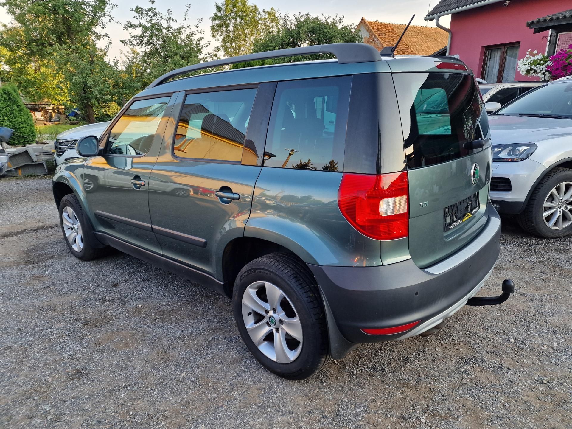 Škoda Yeti, 2,0TDI 103KW NAVIGACE TAŽNÉ - fotka 6