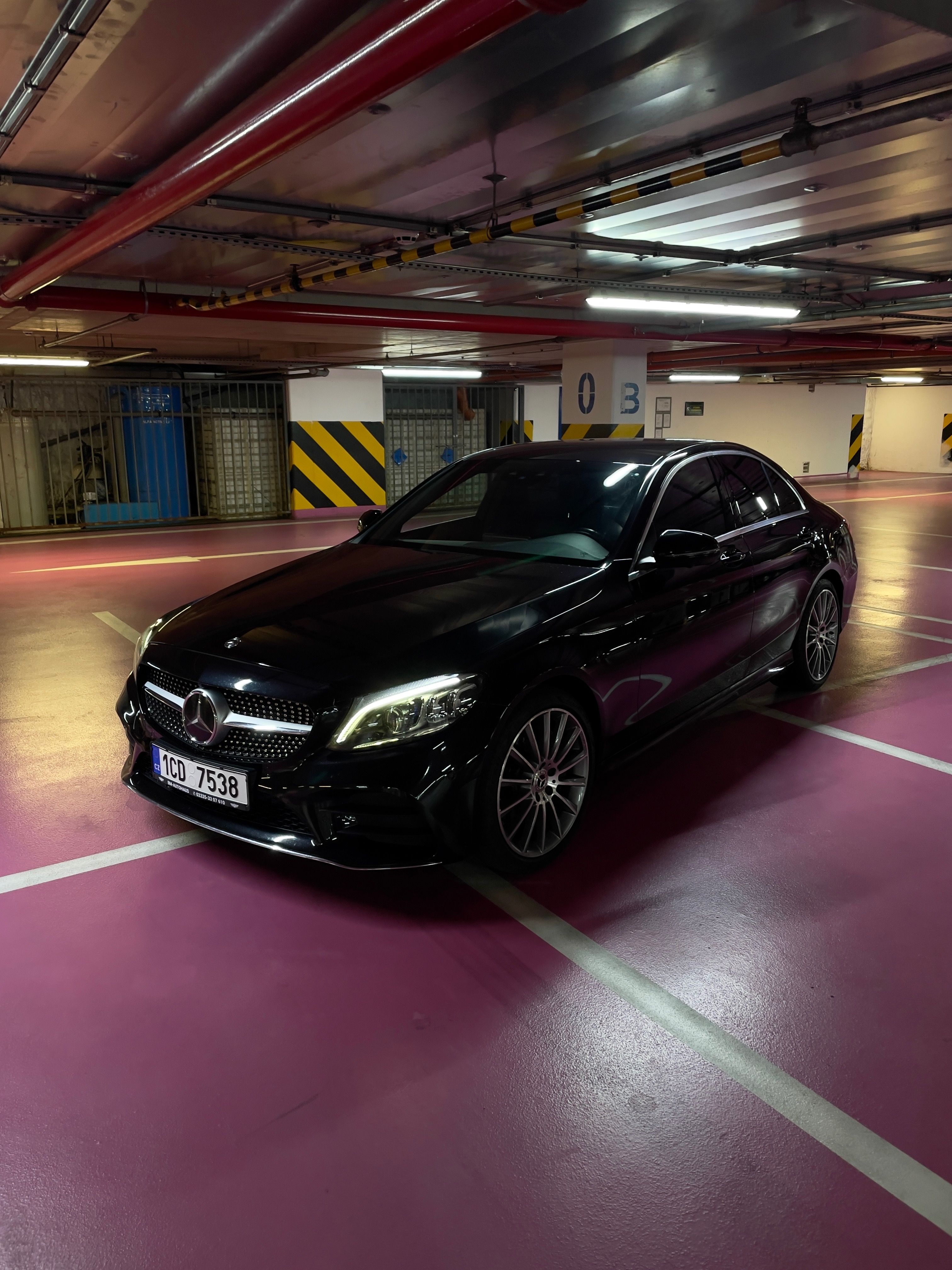 Mercedes-Benz Třídy C - fotka 2
