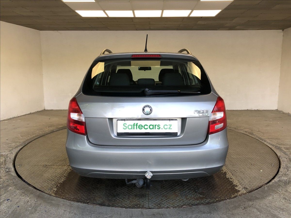 Škoda Fabia, 1,4 16V - fotka 6