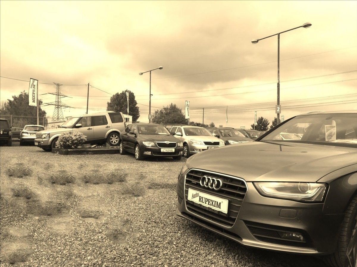 Audi A6, 3,0 TDI Quattro Sport AT - fotka 2