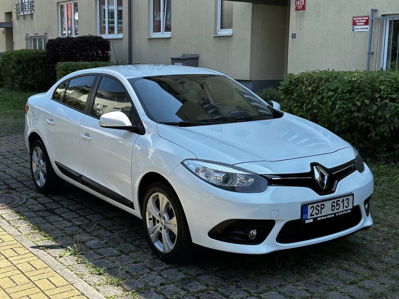 Renault Fluence, 1.6 16V 82 kW Dynamique 1.maj - fotka 3
