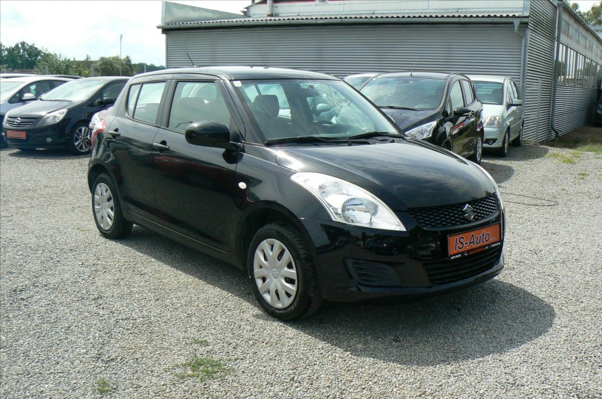 Suzuki Swift, 1,2 GL  4x4 - fotka 2
