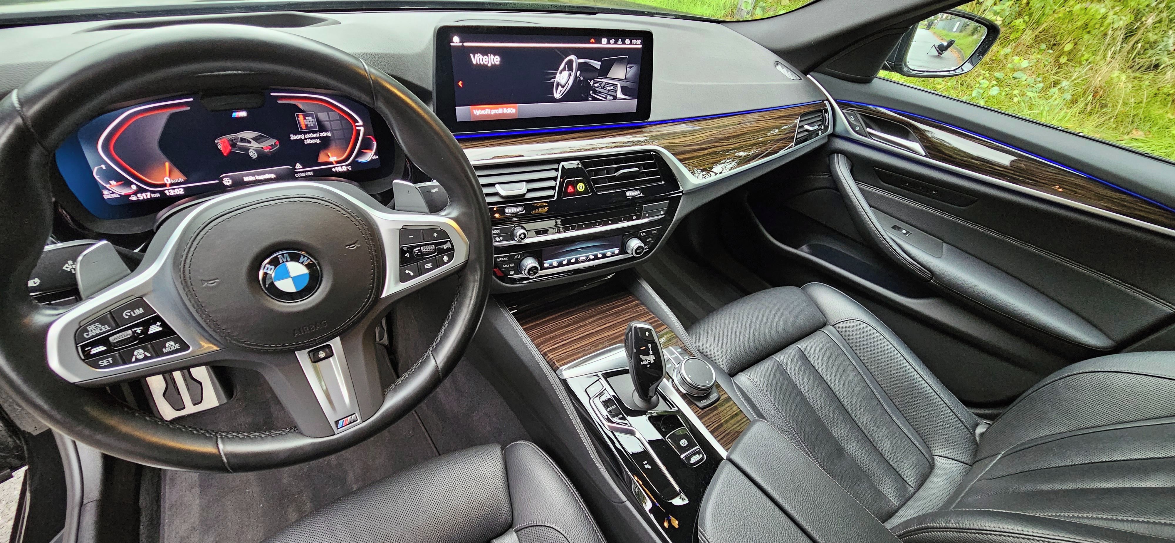 BMW Řada 5, 530d M Paket - fotka 6