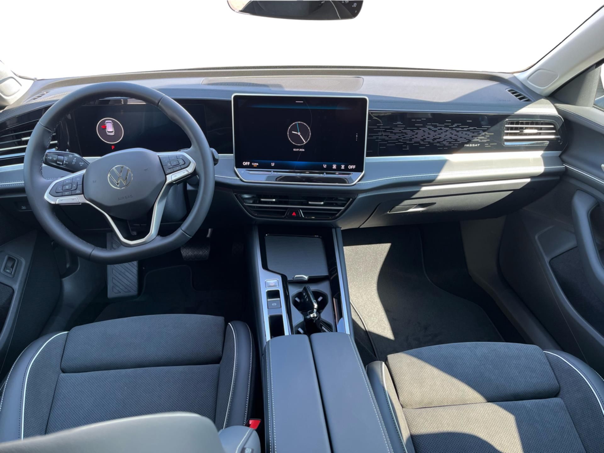 Volkswagen Passat, ELEGANCE 2,0 TDI 7DSG 110 kW - fotka 5