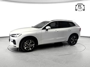 Volvo XC60, T6 PHEV CORE + 4ZÁRUKA/SERVIS