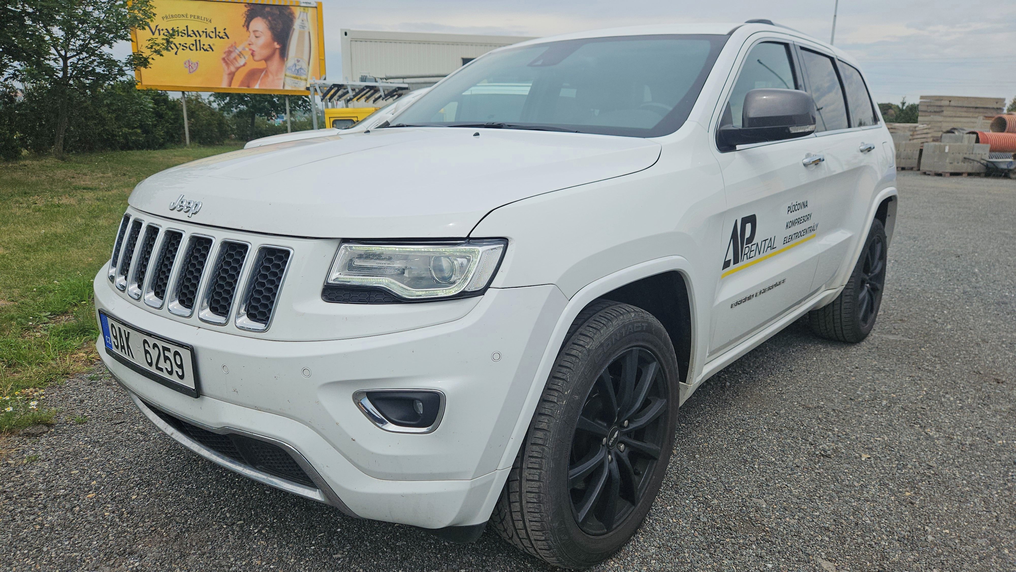 Jeep Grand Cherokee, 3.0 CRD 4x4 Overland DPH nehav - fotka 2