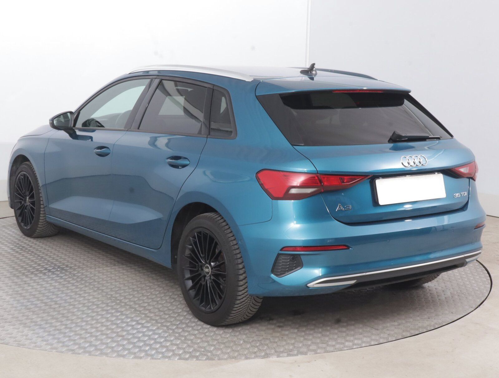 Audi A3, 35 TDI, Automat, Serv.kniha - fotka 4