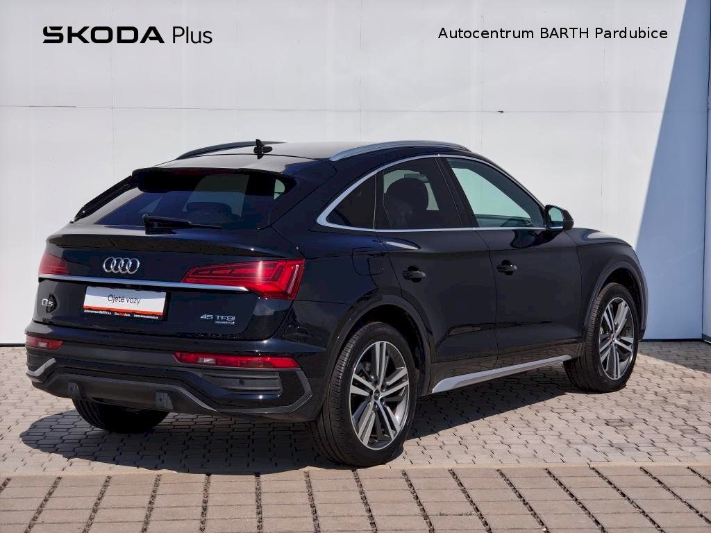 Audi Q5, 2,0 TFSI / Quattro / S tronic - fotka 2
