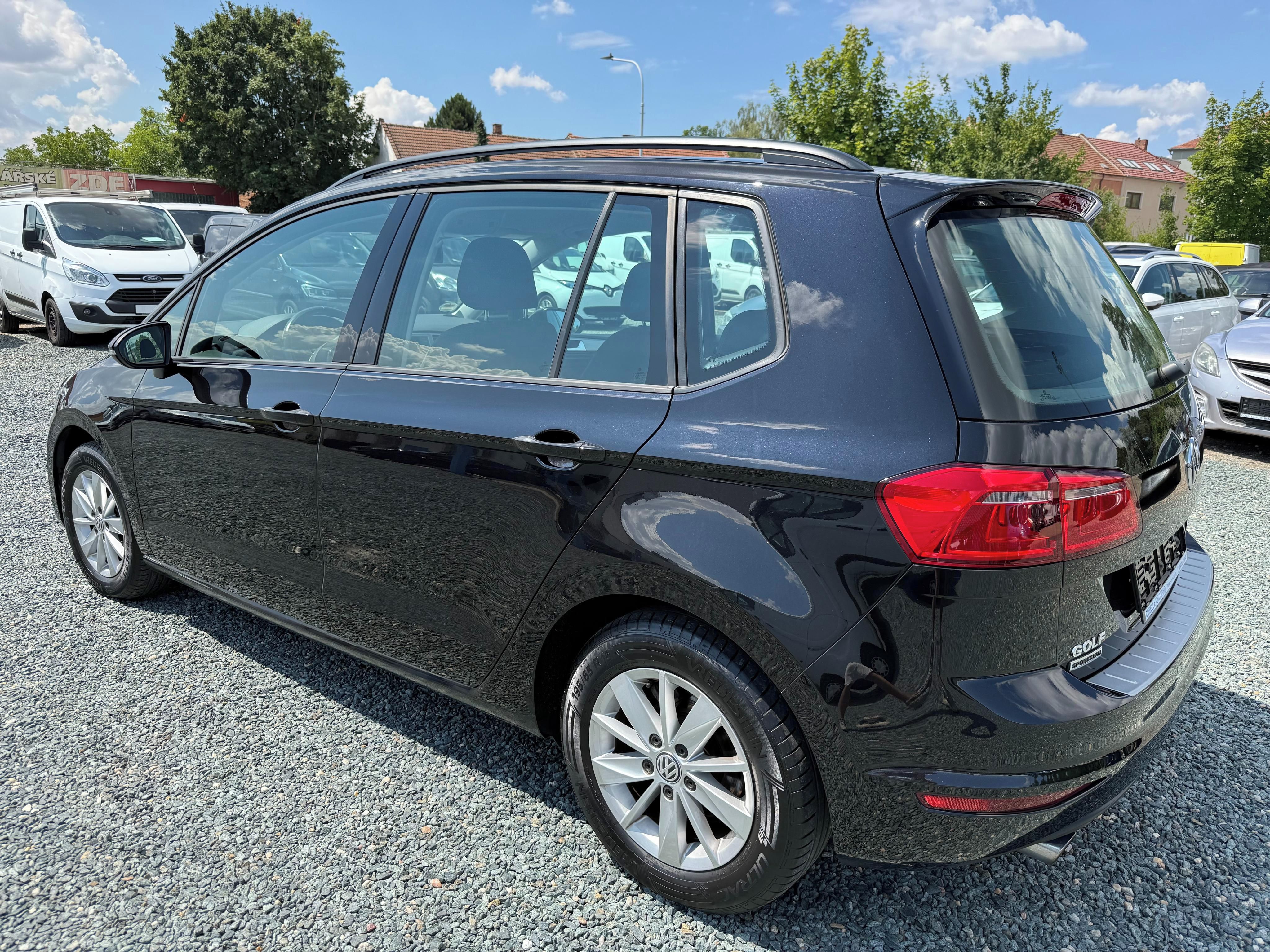 Volkswagen Golf Sportsvan, 1.2 TSi 81Kw Comfortline - fotka 4